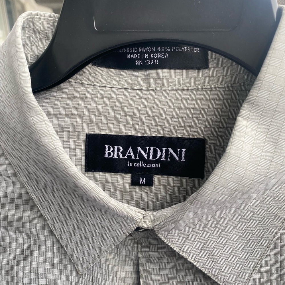 Assorted Button-Up Shirts - Picture 7 of 14